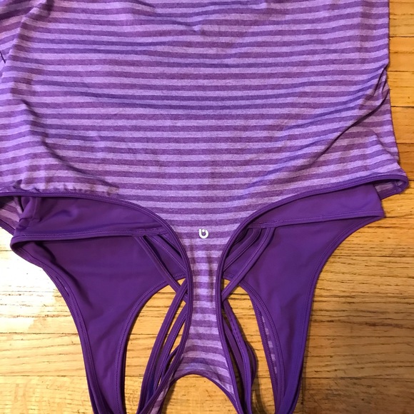 Gym tops from Gap size XL - Picture 5 of 7